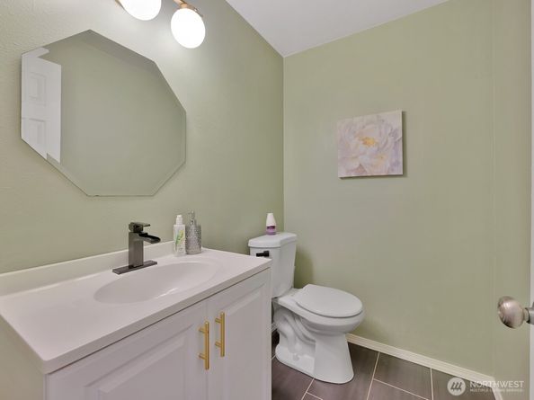 20620 76th Avenue W A, Edmonds WA 98026