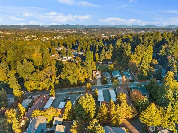 15625 42nd Avenue S C12, Tukwila WA 98188