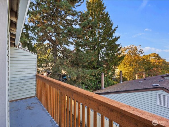 15625 42nd Avenue S C12, Tukwila WA 98188