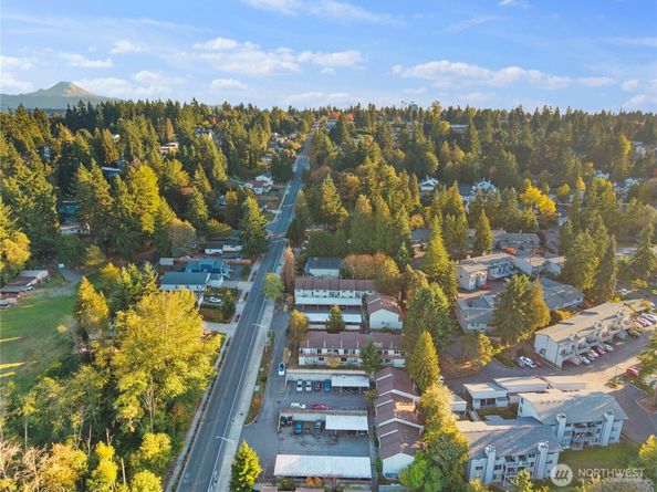 15625 42nd Avenue S C12, Tukwila WA 98188