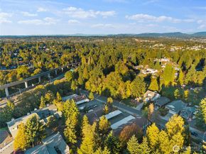15625 42nd Avenue S C12, Tukwila WA 98188