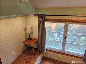 2822 Prosch Avenue W, Seattle WA 98119