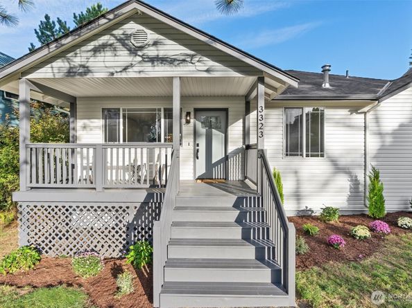 3323 Federal Avenue, Everett WA 98201