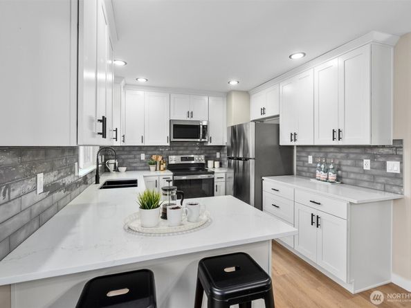3323 Federal Avenue, Everett WA 98201