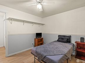 1218 NE 30th St, Auburn WA 98002