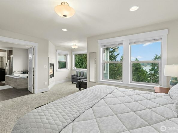 2744 NW Pine Cone Place, Issaquah WA 98027