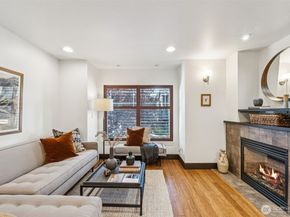 3634 Palatine Avenue N B, Seattle WA 98103