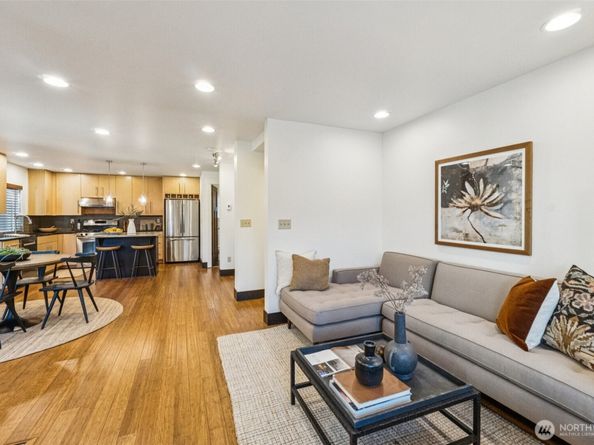 3634 Palatine Avenue N B, Seattle WA 98103