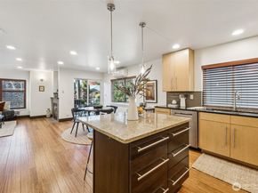 3634 Palatine Avenue N B, Seattle WA 98103
