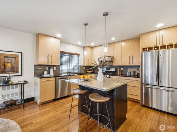 3634 Palatine Avenue N B, Seattle WA 98103