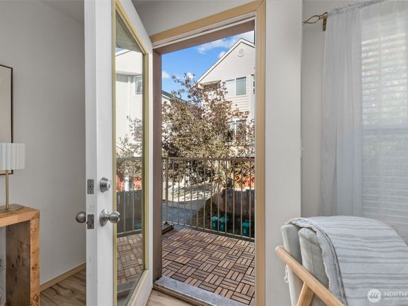 1140 N 92nd Street, Seattle WA 98103