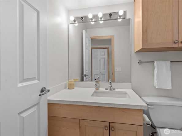 1140 N 92nd Street, Seattle WA 98103