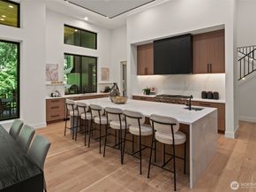 10230 SE 13th Place, Bellevue WA 98004