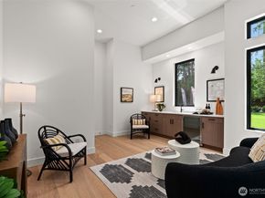 10230 SE 13th Place, Bellevue WA 98004