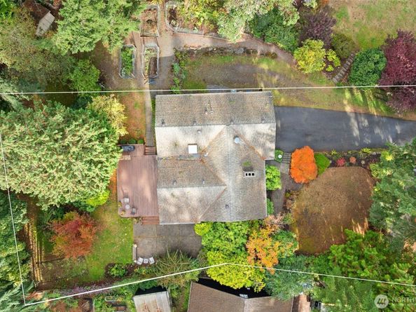 17015 32nd Avenue NE, Lake Forest Park WA 98155