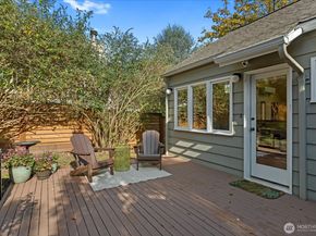 11307 24th Avenue NE, Seattle WA 98125