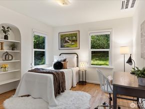 11307 24th Avenue NE, Seattle WA 98125