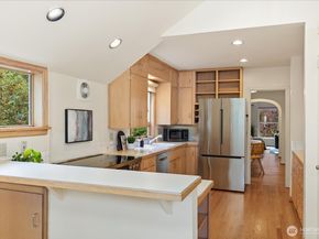 11307 24th Avenue NE, Seattle WA 98125