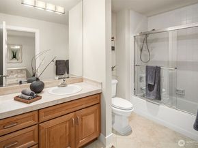 1728 Bellevue Way NE, Bellevue WA 98004