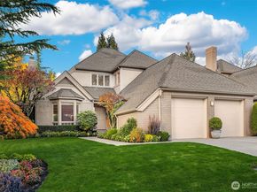 1728 Bellevue Way NE, Bellevue WA 98004