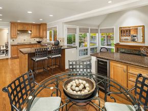 1728 Bellevue Way NE, Bellevue WA 98004