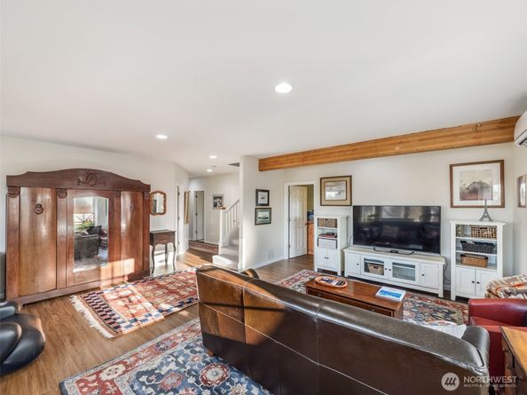 6716 Skipley Rd, Snohomish WA 98290