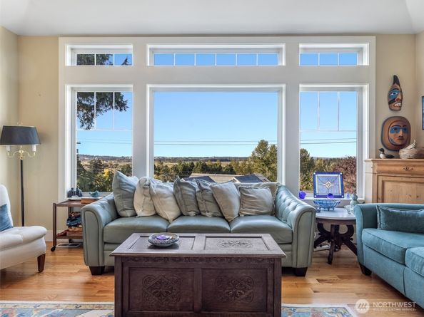 6716 Skipley Rd, Snohomish WA 98290