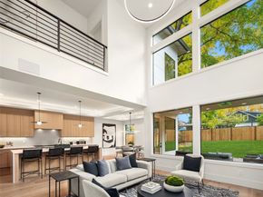1249 NE 94th Street, Seattle WA 98115