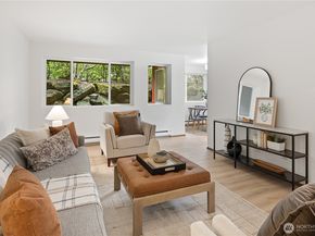 7021 Sand Point Way B204, Seattle WA 98115
