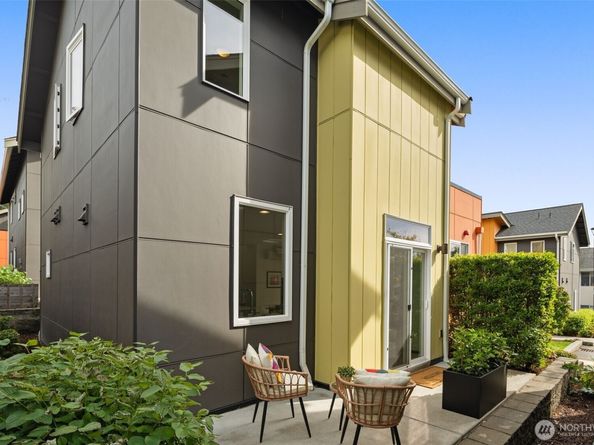 6012 S 127th Lane, Seattle WA 98178