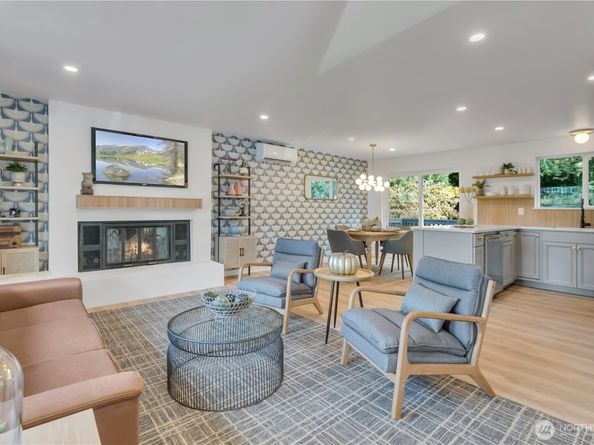 2310 Aberdeen Avenue NE, Renton WA 98056