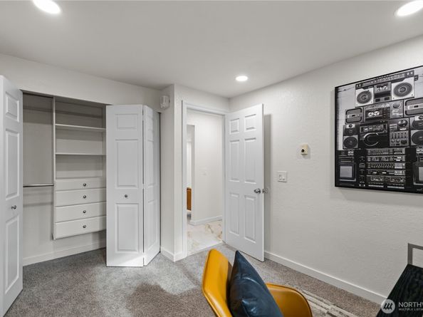 9474 Redmond-Woodinville Road A108, Redmond WA 98052