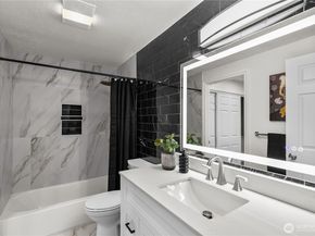9474 Redmond-Woodinville Road A108, Redmond WA 98052