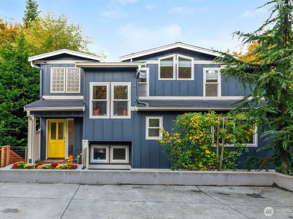 2708 NE 98th Street, Seattle WA 98115