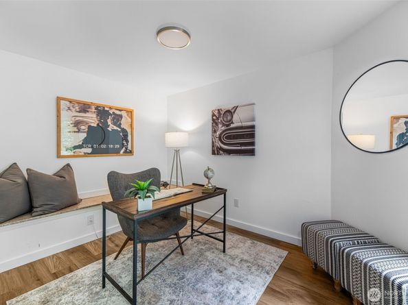 2708 NE 98th Street, Seattle WA 98115