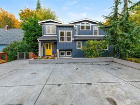 2708 NE 98th Street, Seattle WA 98115