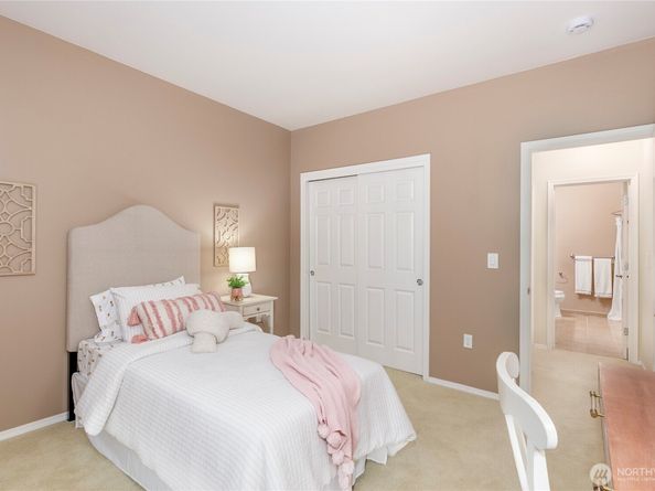 5500 Harbour Pointe Boulevard B202, Mukilteo WA 98275