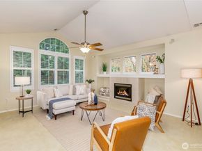 5500 Harbour Pointe Boulevard B202, Mukilteo WA 98275