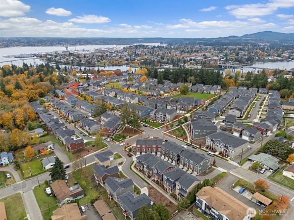 2585 Filbert Avenue, Bremerton WA 98310