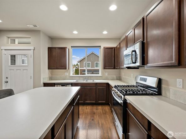 2585 Filbert Avenue, Bremerton WA 98310