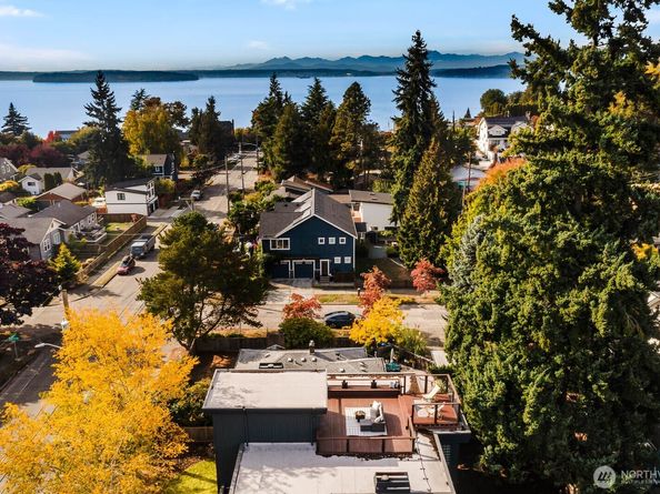 4922 SW Hudson Street, Seattle WA 98116