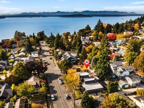 4922 SW Hudson Street, Seattle WA 98116