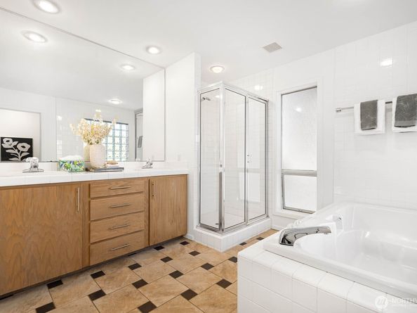 4922 SW Hudson Street, Seattle WA 98116