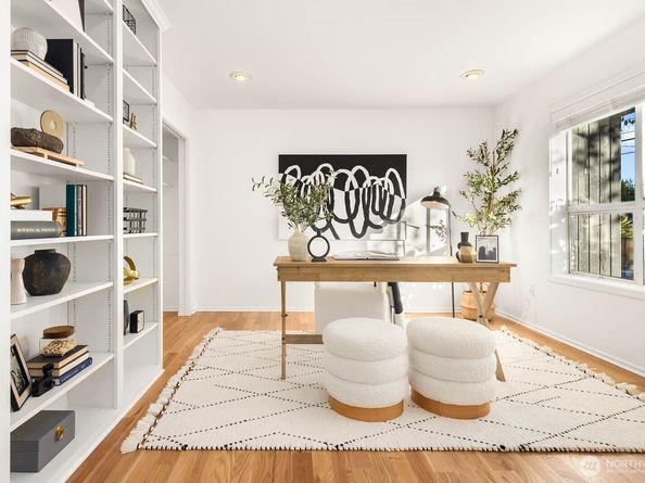 4922 SW Hudson Street, Seattle WA 98116