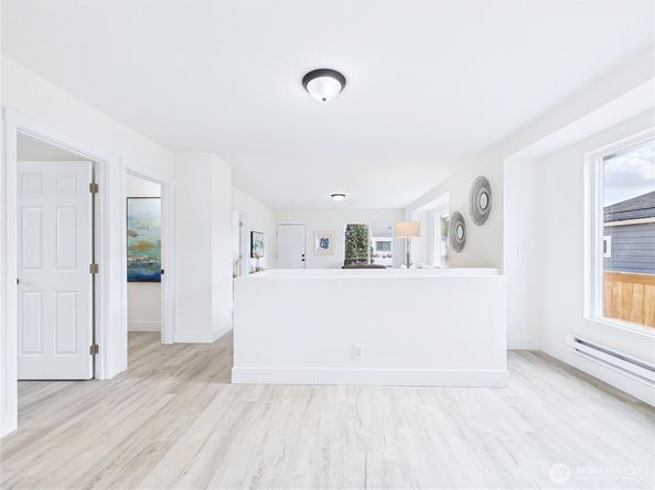 305 Meadow Avenue N, Renton WA 98057