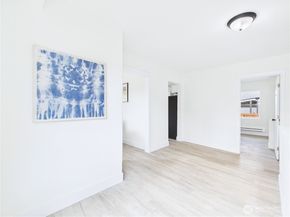 305 Meadow Avenue N, Renton WA 98057