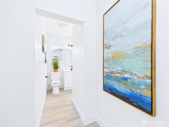 305 Meadow Avenue N, Renton WA 98057