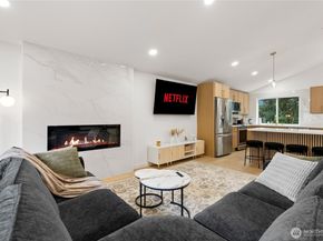 13652 99th Avenue NE, Kirkland WA 98034