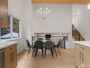 13652 99th Avenue NE, Kirkland WA 98034