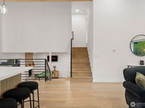 13652 99th Avenue NE, Kirkland WA 98034